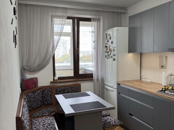 1 квартира Салтовка, м. Студенческая, район супермаркета класс Харків