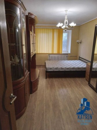 Оренда 2к. квартири з ремонтом, меблями та технікою вул. Криворізька (район пр. Металургів, вул. Роб - фото 1
