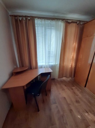 Сдам 1 ком кв с ремонтом м. Холод Гора. 6000 гр + свет. - фото 1