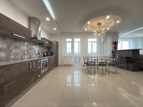 Оренда двоповерхового пентхауса у Львові | 140 м² | вул. П. Панча, 18б Львів