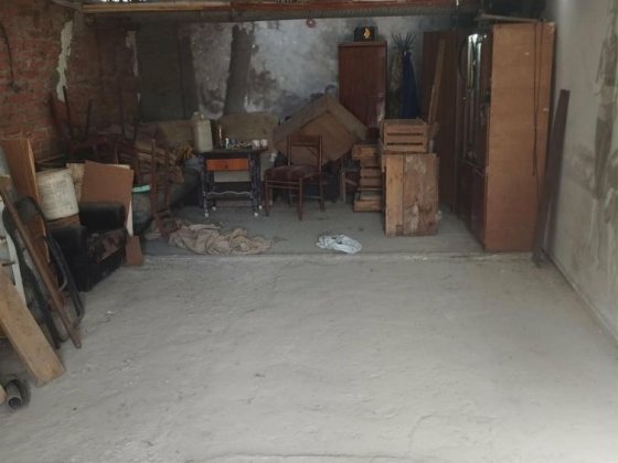 Продам двохповерховий гараж Карлівка