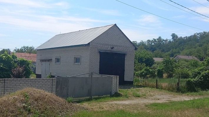 Продам кирпичный гараж - фото 1