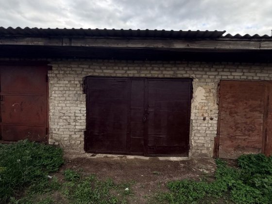 Продається гараж з ямою Костопіль