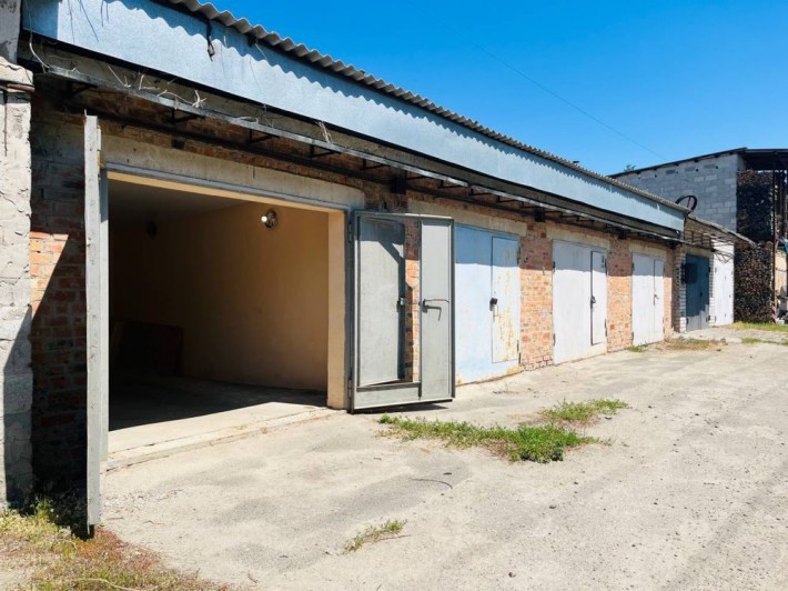 Продам капітальний та надійний гараж у Броварах - ГК “Травневий” на Радистів - фото 1
