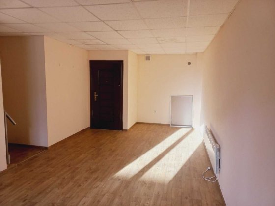 продам 3-поверховий гараж 92м2 кооператив ДРУЖБА-2, метро Сирець, вул.Тираспільська Київ