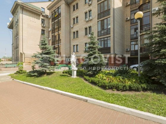 Продаж підземного парко місця, Київ, Шевченківський район, Варязький провулок (Бехтеревський провуло