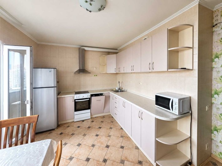 ЖК "Паркове місто", Вишгородська 45А/2, оренда просторої 1к,  60 м² - фото 1