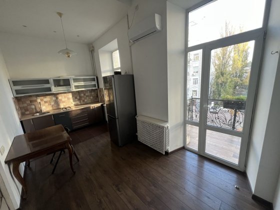 Здам 2 -кімнатну квартиру Шота Руставелі, 36 Киев