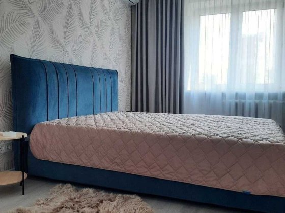 Оренда 1 кімнатної квартири на Позняках, вул. Драгоманова,1. Власник.