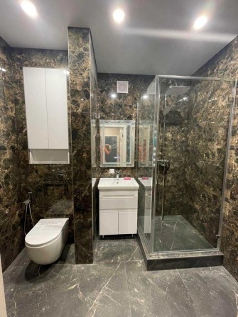 Оренда 2к квартири, центр, Дмитра Яворницького. Закритий двір - фото 1