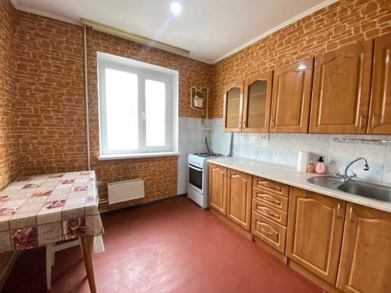2-к кварт. з ГАЗОМ, кондиціонером! Метро Харківська/Позняки пішки.вул. Вишняківська Київ