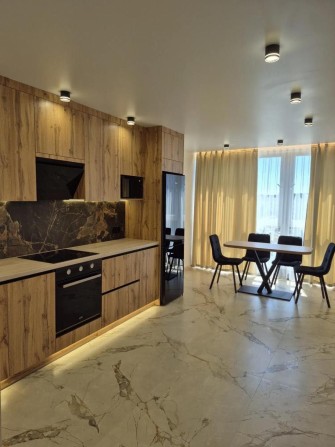 Оренда однокімнатної квартири ЖК R2 Residence вул. Роксоляни - фото 1