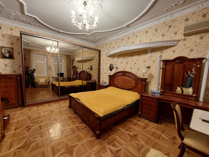 Аренда 4х комнатная сталинка в Историческом Центре 600 $ - фото 1