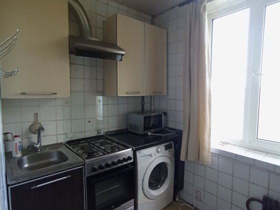 Реально Сдам 2-х из. кв. 6/9  на Залютино  Холодная гора