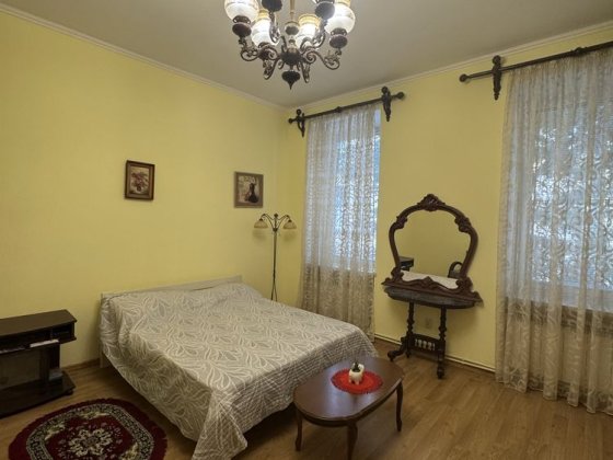 Здається 1к квартира 38м² | навпроти Медуніверситету Львов