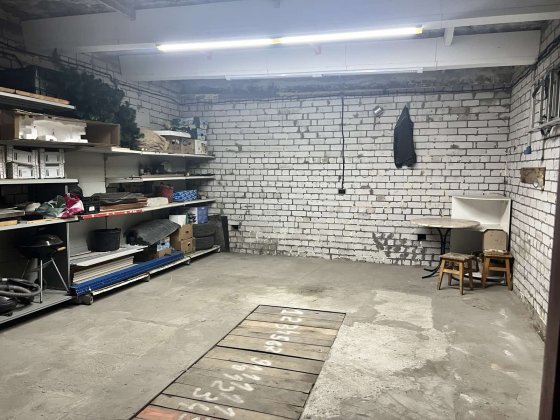 Продам гараж на Фрунзенском,Ломівський Дніпро