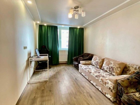 Соломії Крушельницької 13, 3й поверх, оренда 1-к квартири, метро Позняки 10хв Київ