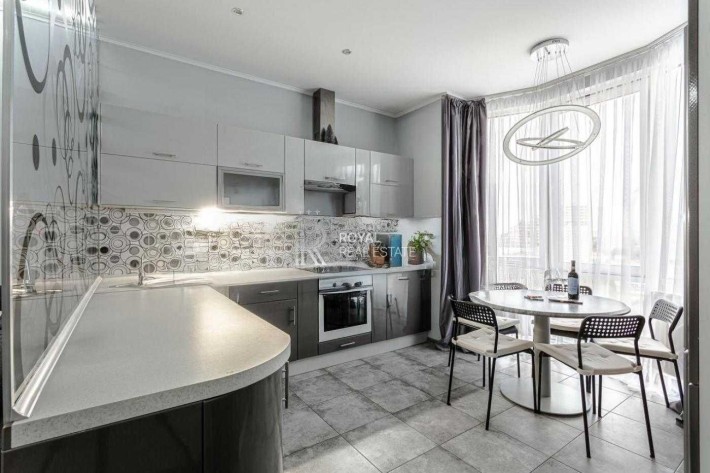 Оренда Квартира 126 м² 4 Кімнати Київ Печерськ Авторський Дизайн 4 Спальні Гардеробна Підземний Парк - фото 1