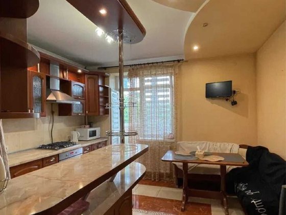 Оренда 3 кімнатної квартири, вул. Тракт Глинянський, 600 дол. Львів