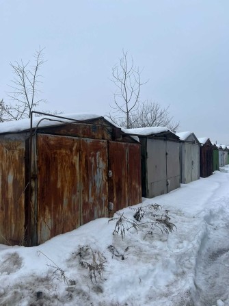 Продам гараж з місцем в гаражному кооперативі вул. Авіаційна 24А - фото 1
