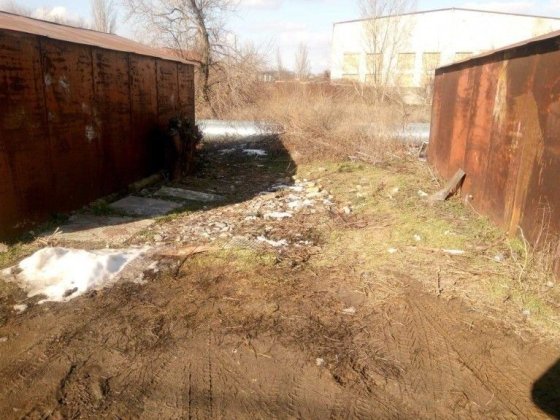 Продаю АГК "Нива" місце (41 кв.м.) під розміщення металевого або будівництво капітального гаражу. Ці Миколаїв