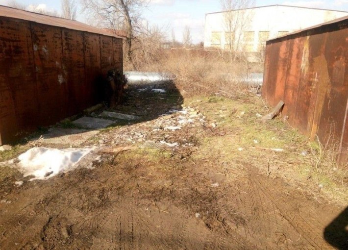 Продаю АГК "Нива" місце (41 кв.м.) під розміщення металевого або будівництво капітального гаражу. Ці - фото 1
