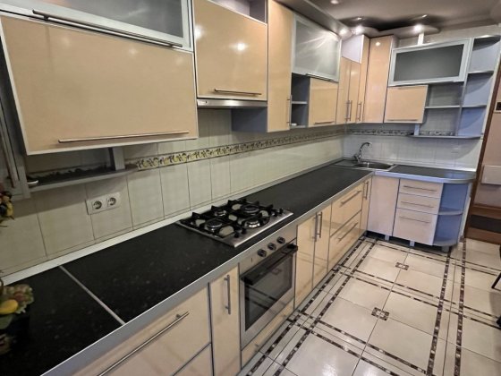 Сдам 3 комнатную квартиру на Семена Палия Экватор Одеса