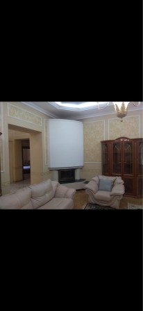 Оренда чотирьох кімнатноі квартири центр VIP - фото 1