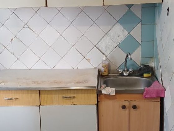Сдам 1 комнатную квартиру(площадь 36 кв.м,4 этаж,район Тополь-1 Дніпро