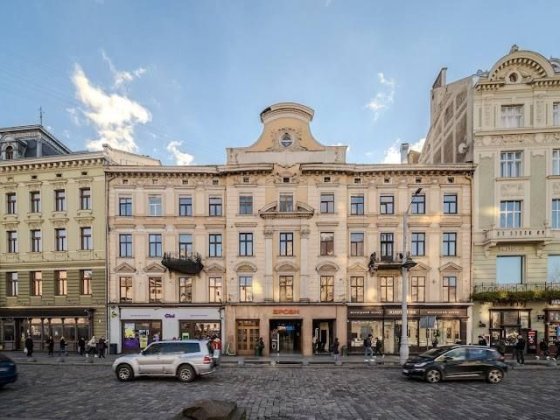 Центр міста!Оренда 2 кімн.квартири на пл.Міцкевича Львів