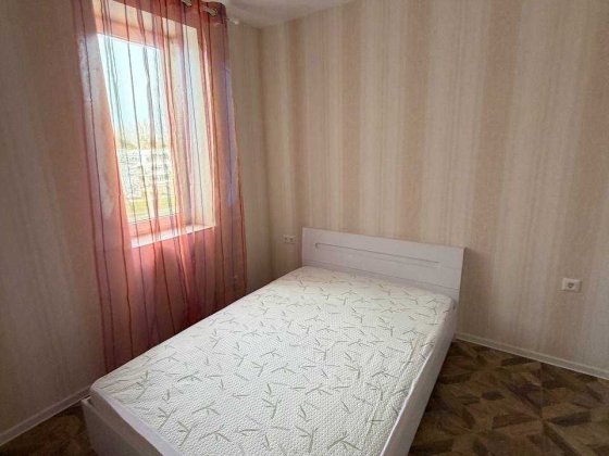 Реальна 2-кімнатна квартира з плануванням кухня-вітальня + окрема спальня