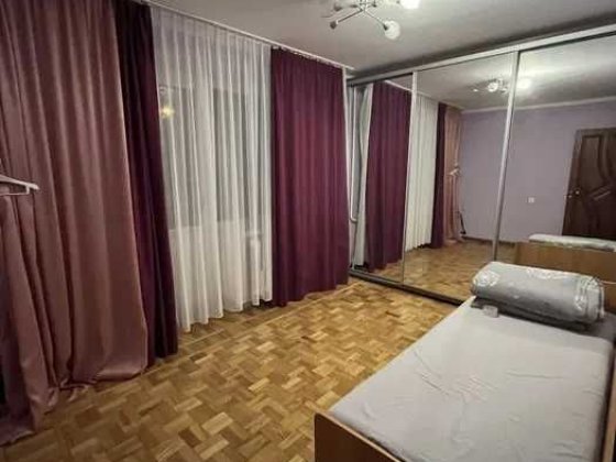 Оренда 2к квартири Святошинський Котельникова 26