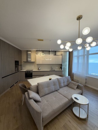Аренда видовой квартиры на Каманина 44 жемчужина - фото 1