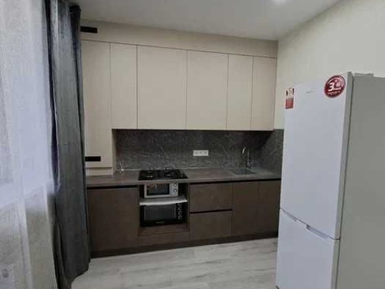 Оренда 1 кім квартири район метро Житомирська