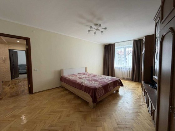 Оренда квартири Джона Ленона 33 / Шевченківський, Львів Львов