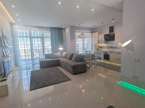Довготривала оренда 2 х кімнатної квартири 2 тераси,паркомісце, apartments for rent in Lviv Львов