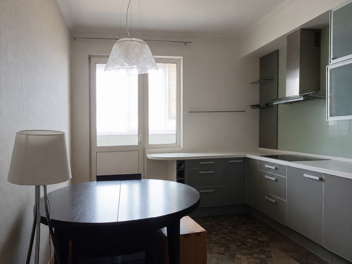 Продаж 4 кімнатної квартири на вул.Ореста Васкула, 23, ст. метро Житомирська - фото 1