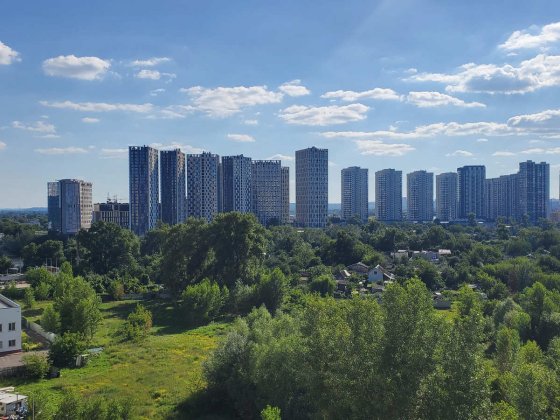 Продам 1к квартиру, 45,5 м2, вул. Дніпровська набережна 16г.Дарницький район Київ