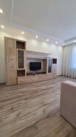 Продаж 2-к квартири вул. Бальзака 8в - фото 1