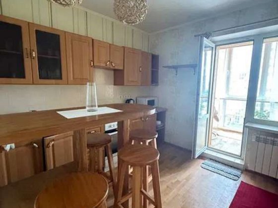 Продаж 1-к квартири вул.  Михайла Драгоманова 1к