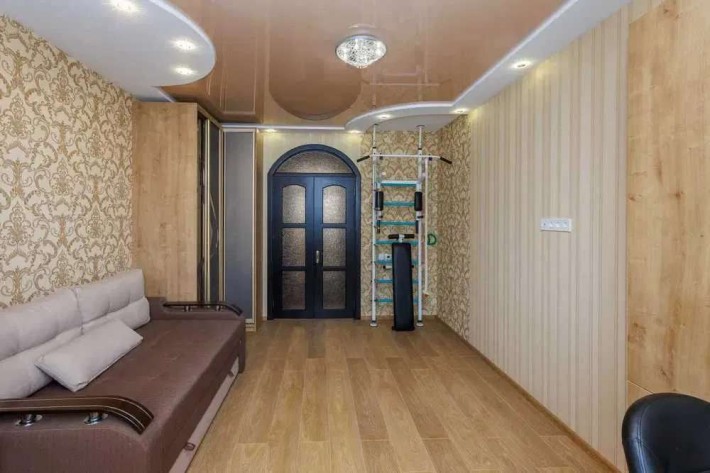 Продаж 3-к квартири вул.  Григоровича-Барського 3 - фото 1