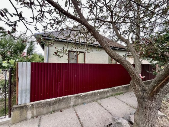 Продам будинок 109 м2 приват ділянка 6 сотин Берегово Берегове