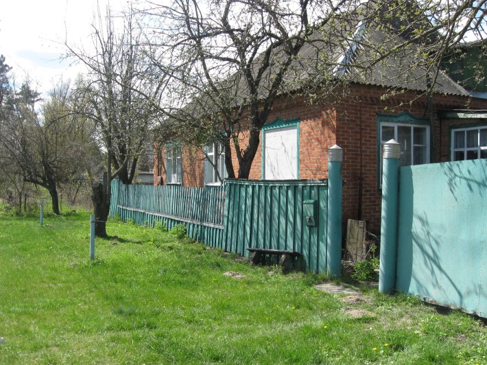 Продаж цегляного будинку в Охтирці, 92 м² з ділянкою 15 соток - фото 1