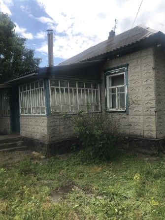 Будинок в затишному місці - фото 1