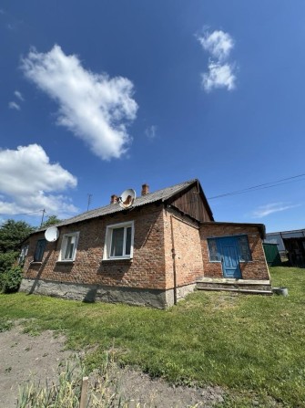 Продам частину цегляного будинку. - фото 1