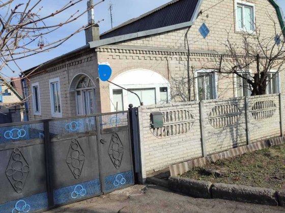 Світлий та затишний будинок для сім'ї Кам'янське