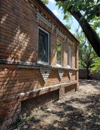 Продам Недорого будинок в Дергачах - фото 1