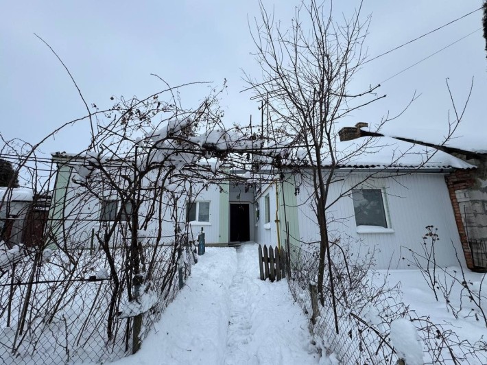 Частина будинку в Здолбунові - фото 1