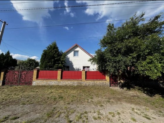 Продаж  Будинку Калинівка