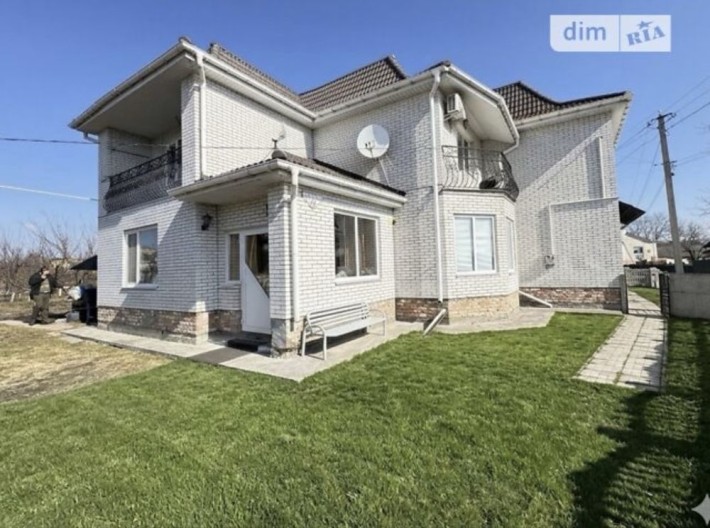 Продаж будинку з ремонтом новобуд цегла центр Калинівка - фото 1